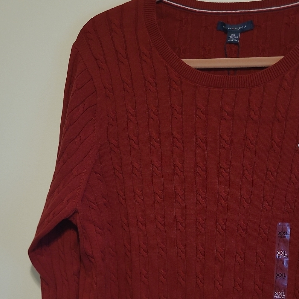 Tommy Hilfiger Cable Knit Red Sweater - Picture 4 of 7
